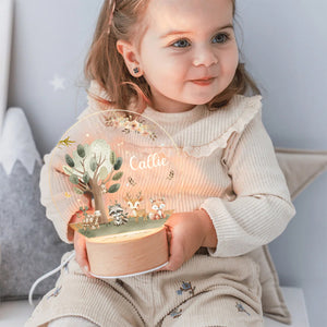 Lampe de Nuit Personnalisée avec Animaux de la Forêt – Veilleuse LED avec Nom et Date pour Enfants