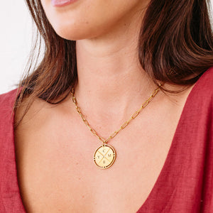 Collier Pendentif Boussole Personnalisé - Cadeau Élégant et Unique