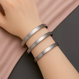 Bracelet Personnalisé – Hommage Éternel à un Être Cher