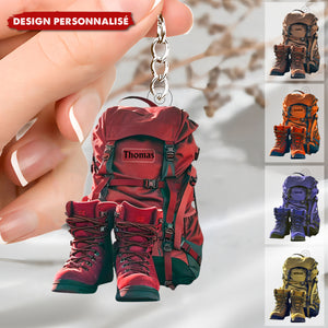 Porte-clés Randonnée Personnalisé – Sac à Dos & Bottes de Montagne
