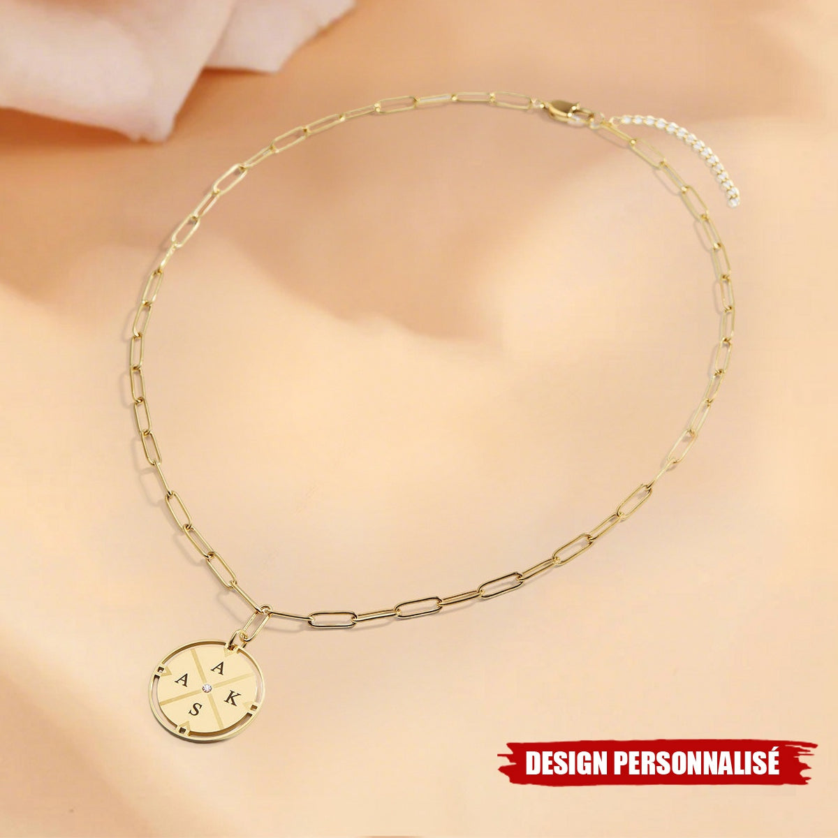 Collier Pendentif Boussole Personnalisé - Cadeau Élégant et Unique