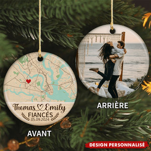 Ornement Céramique Personnalisé – Lieu de Fiançailles avec Photo & Carte