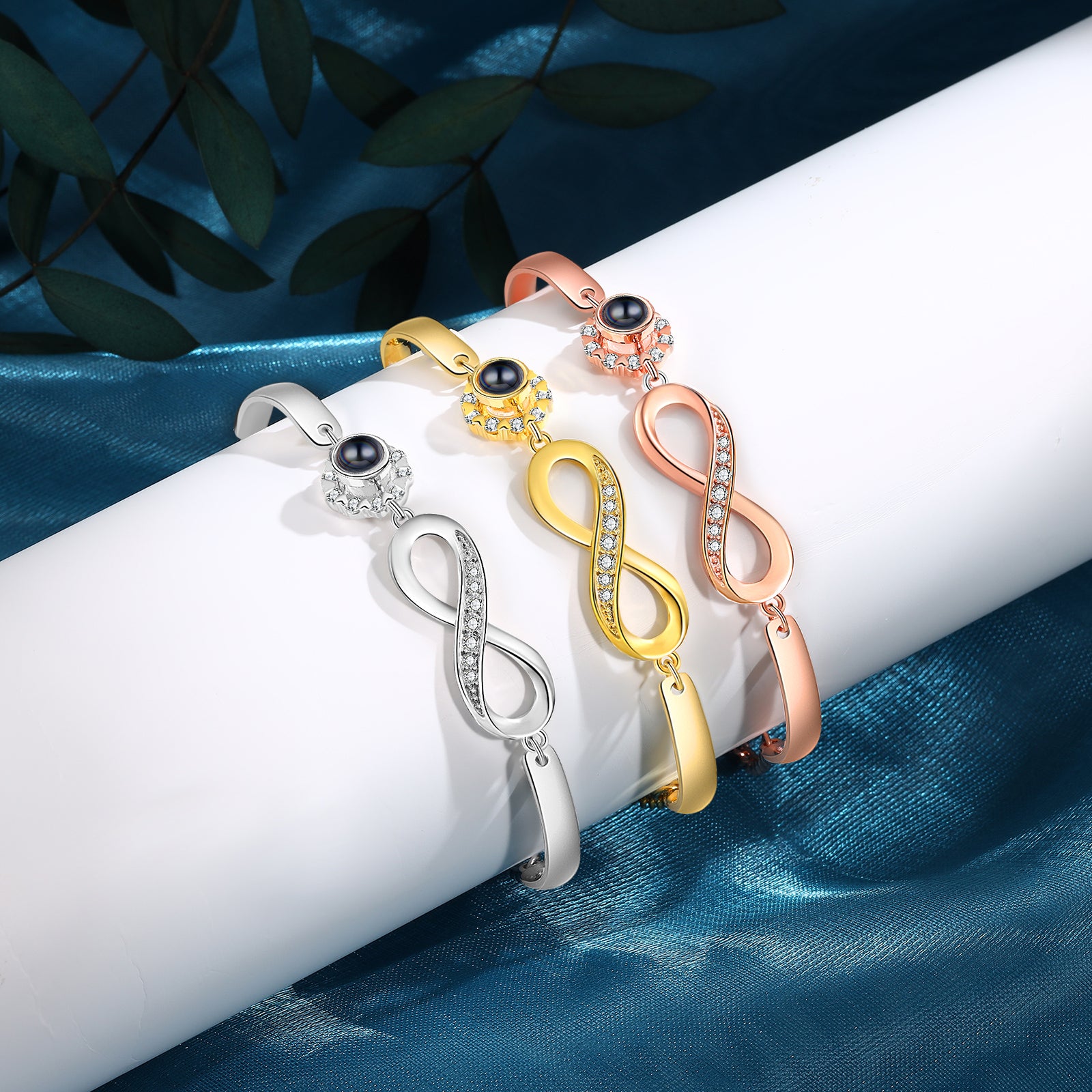 Bracelet Infini Personnalisé avec Pierre de Projection – Cadeau Symbolique d’Amour Éternel
