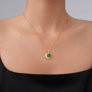 Collier Lune et Cœur avec Pierre de Naissance Personnalisée – Cadeau Élégant et Symbolique
