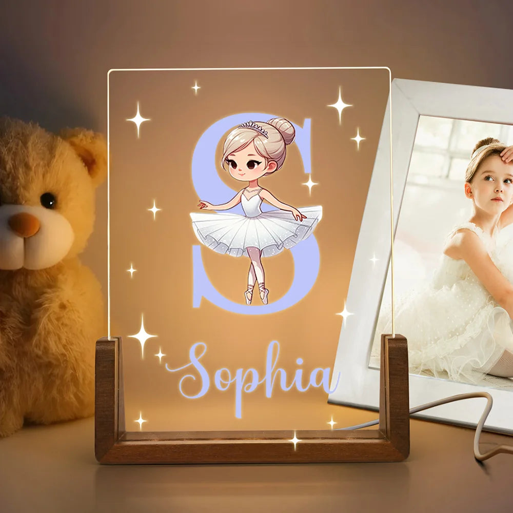 Lampe LED Acrylique Personnalisée avec initiale et fille ballerine - Cadeau Unique pour Enfants