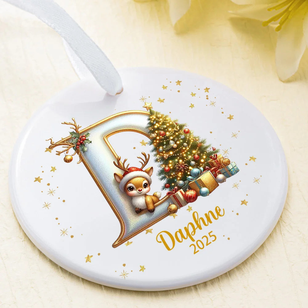 Décoration de Noël Personnalisée avec Initiale – Cerf et Sapin Magiques 2025