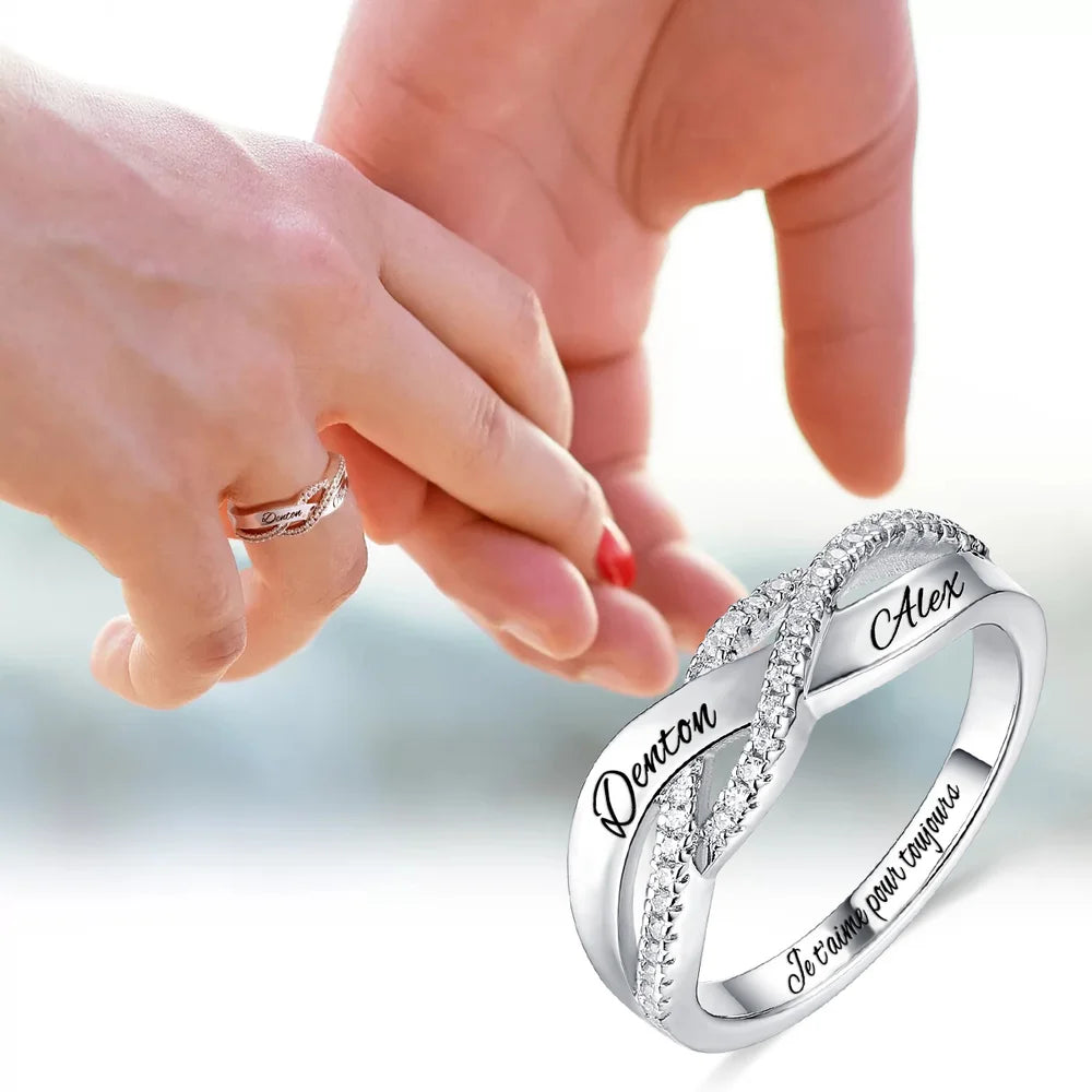 Bague Personnalisée avec Noms – Symbole d’Amour Éternel et Cadeau Romantique